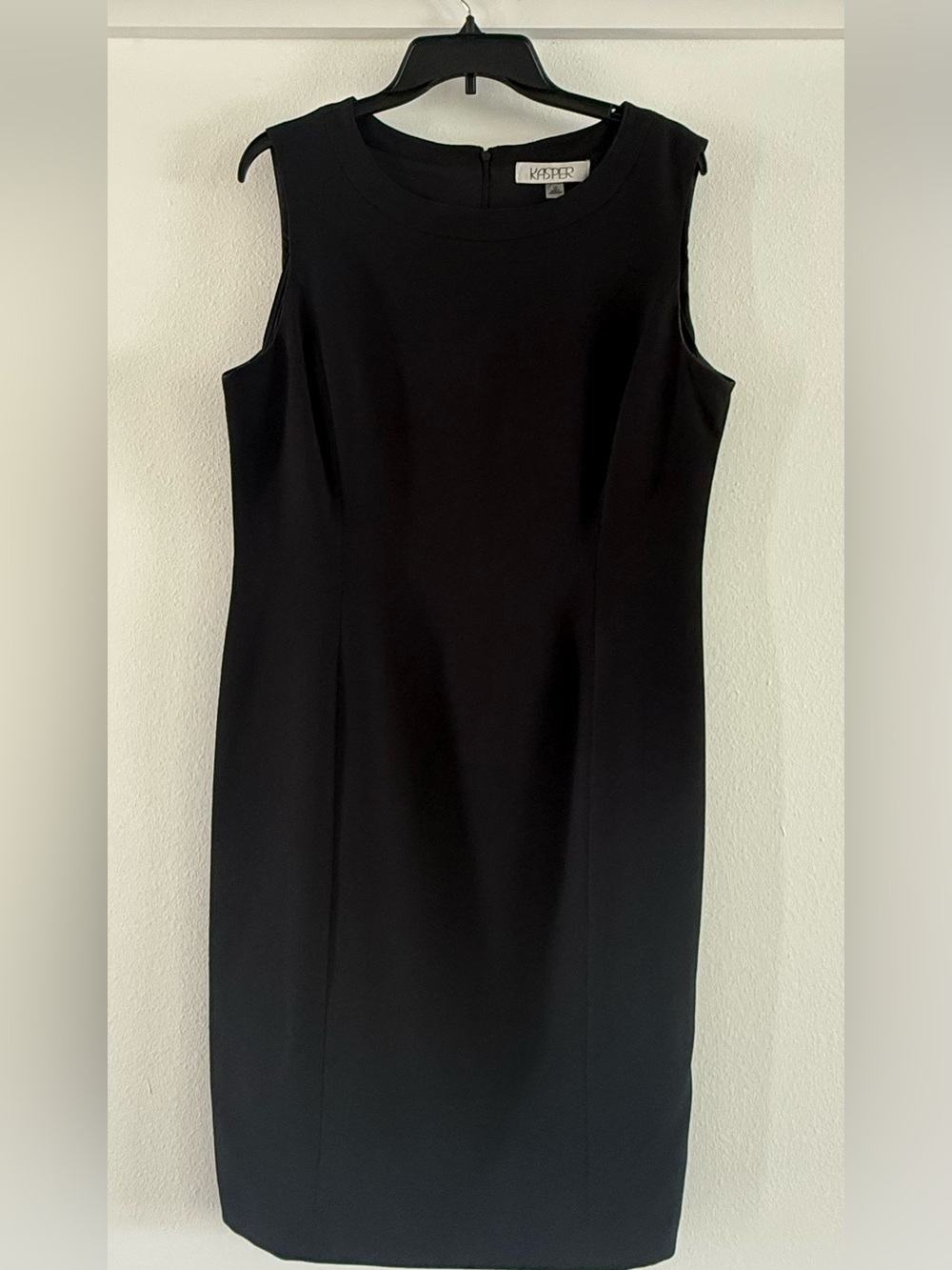 Kasper Black Sleeveless Midi Sheath Dress